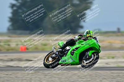 media/Apr-18-2025-TrackDaz (Fri) [[45f5874c44]]/A Group/Session 1 (Turn 7)/